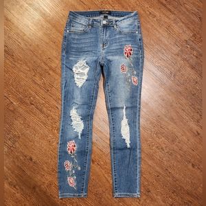 Floral embroidered jeans | size 2